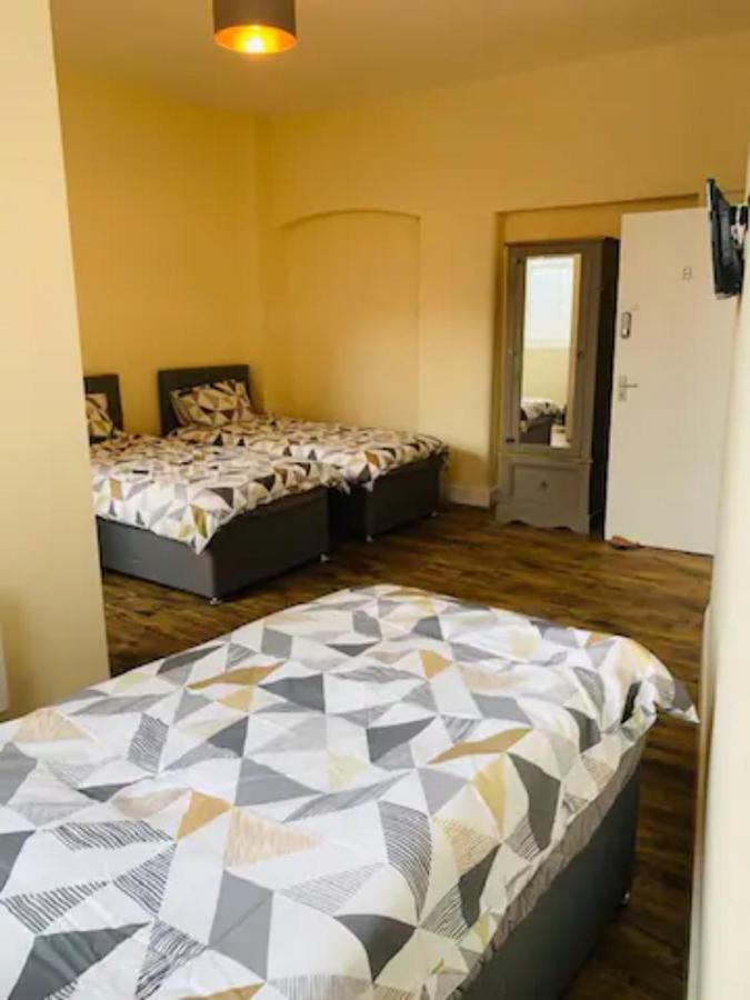 8 Fish Street, Budget City Centre Accomodation Leeds  Buitenkant foto